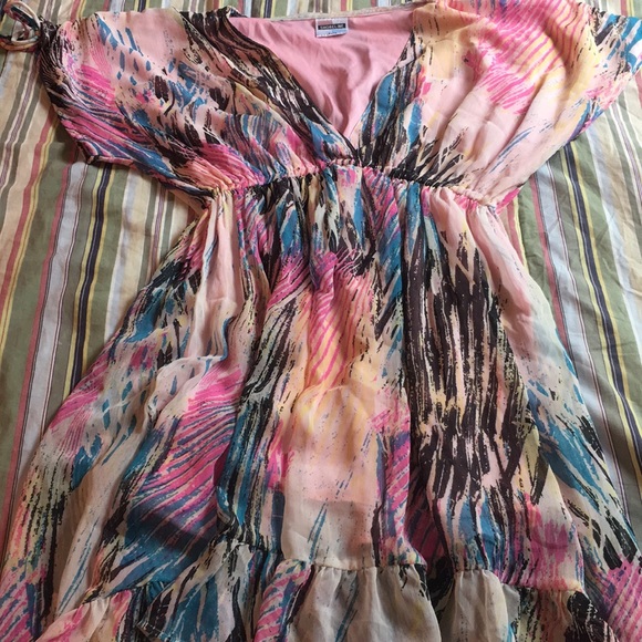 Shoreline Dresses & Skirts - !!LAST CHANCE!! Shoreline multicolored dress